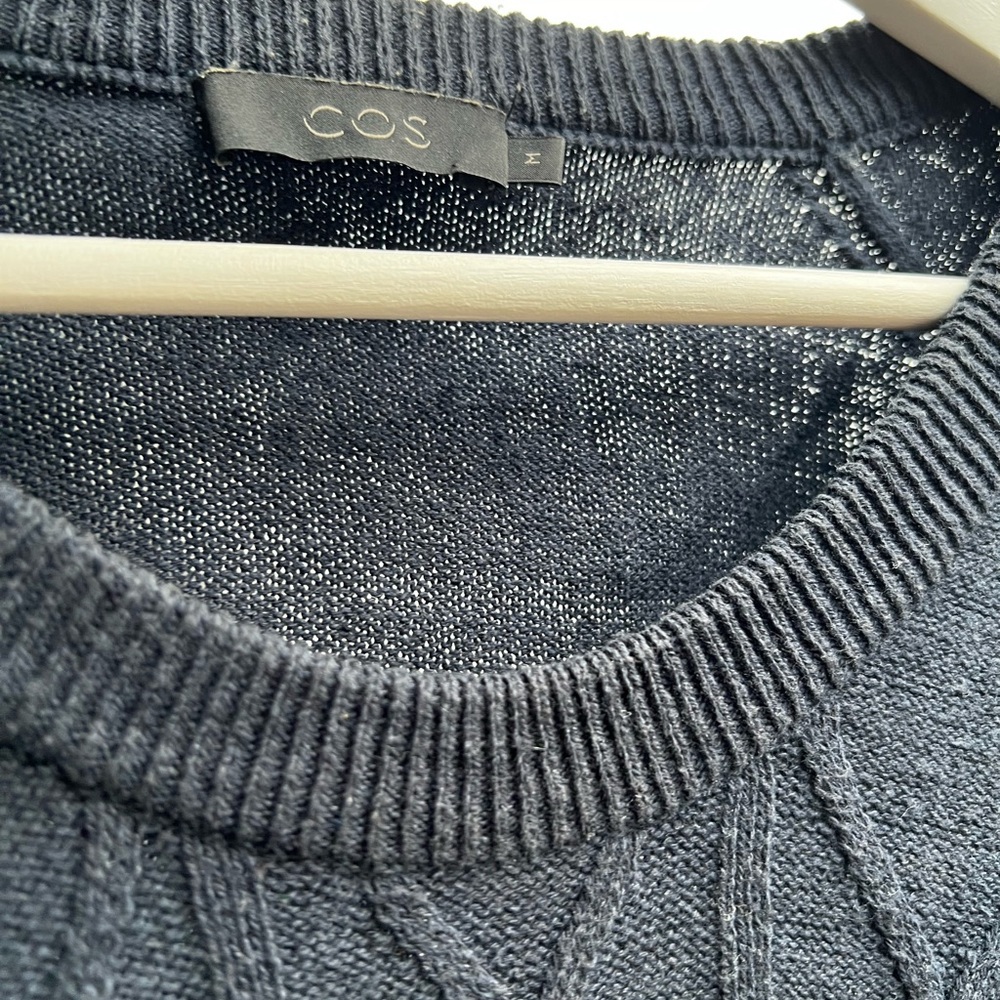 COS / Medium / sweater